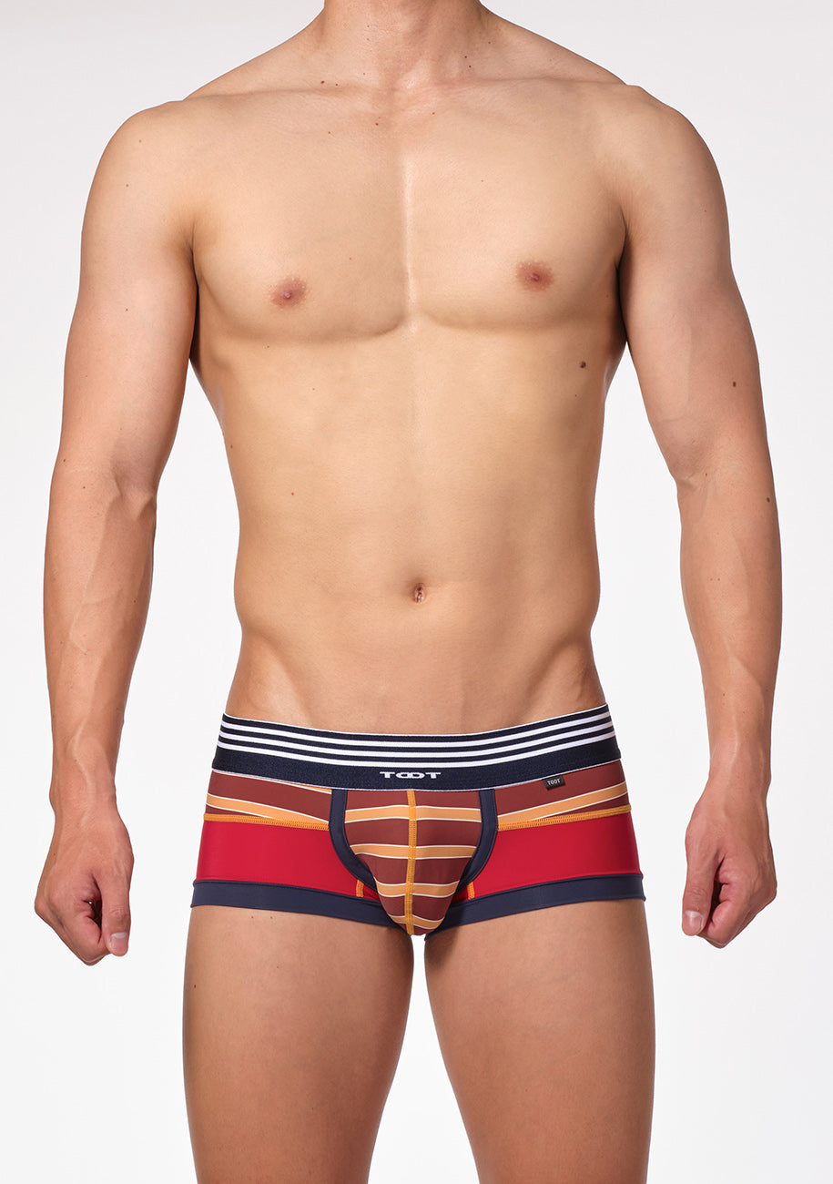 #カラー_レッド