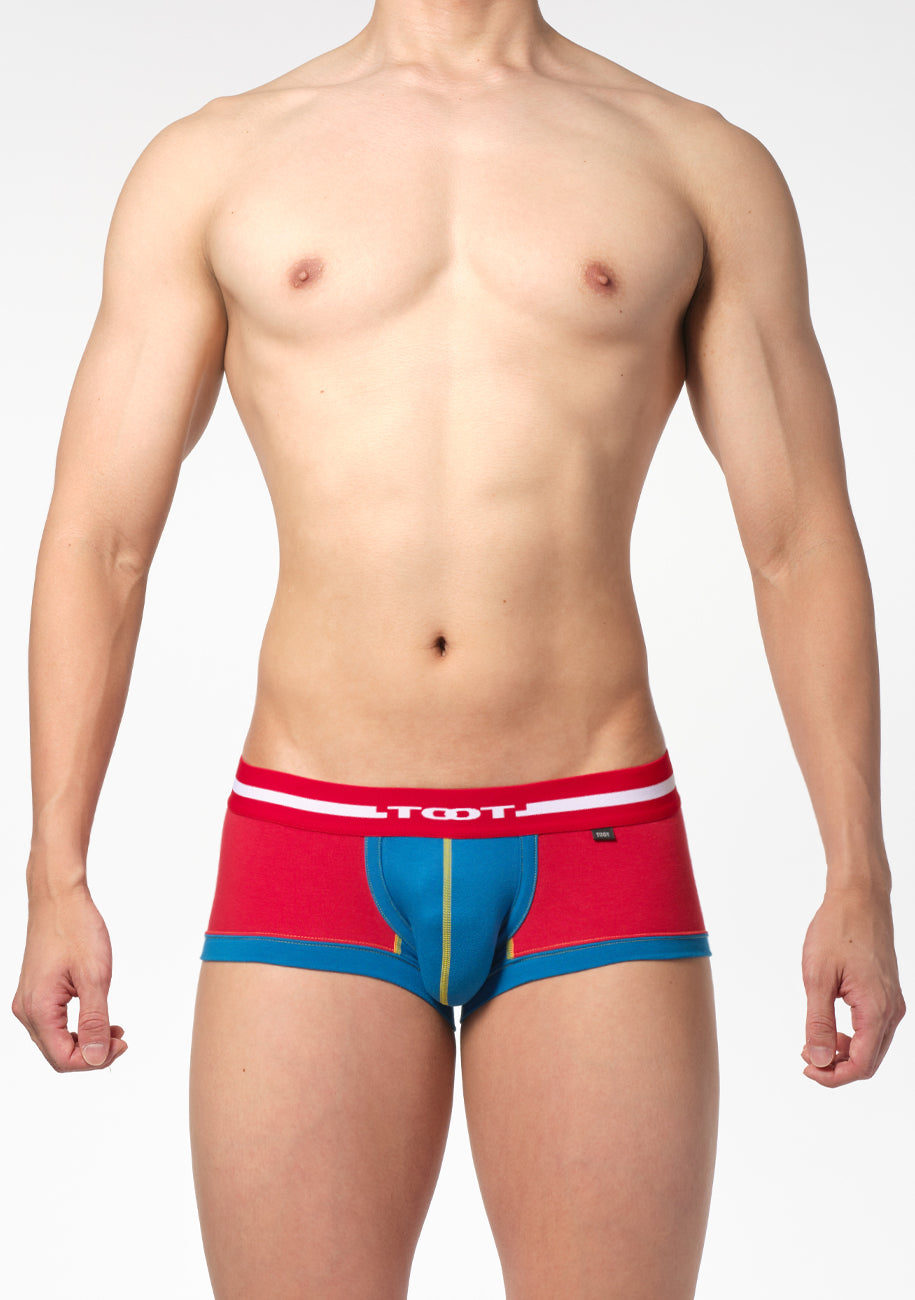 #カラー_レッド