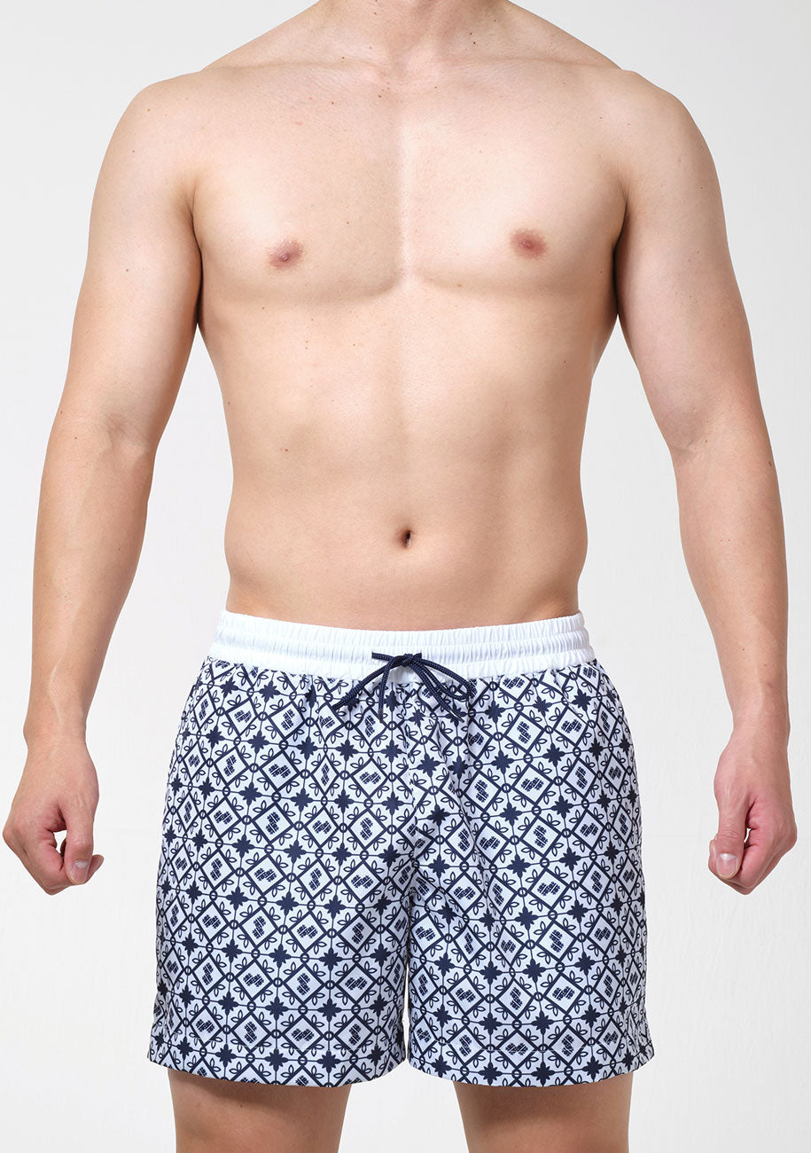 #カラー_ホワイト